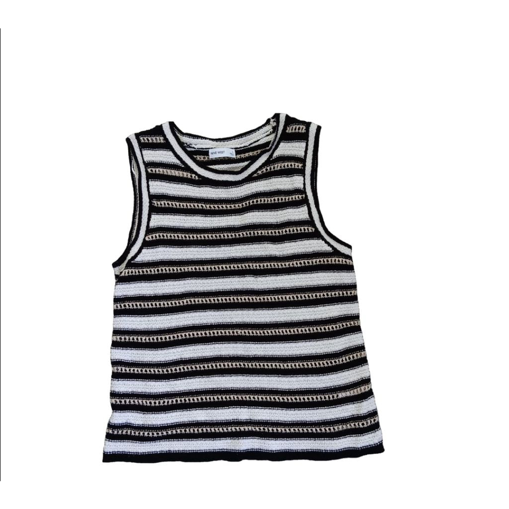 Women's Nine West Tank Top Size L Black and White Striped Sleeveless